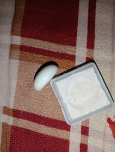 White Colour Stone 🪨