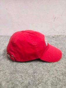 Red Gap Baseball Cap for teenagers