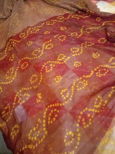 Elegant 2d Bandhani Print Saree