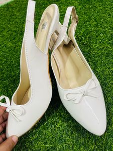 Elegant White Slingback Bow Heels