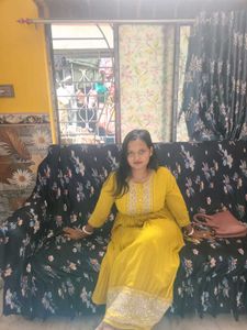 Elegant Yellow Kurta with Embellishments