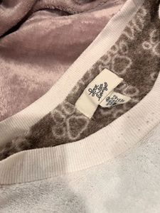 Cute Bear Graphic Pullover