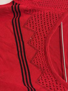 Chic Red Short Sleeve Knit Top