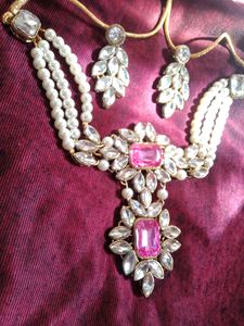 Pink Stone Pearl Necklace Set