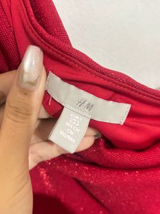 Red One-Shoulder Crop Top