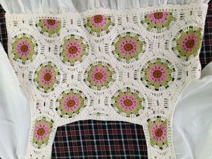 Boho Crochet Flower Peplum Top
