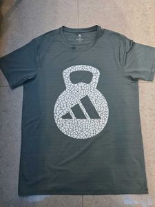 Adidas Men's T-Shirt