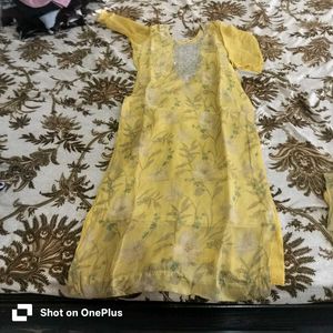 Beautiful Yellow Floral Kurta Set