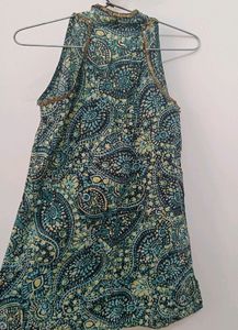 Women's Top