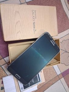 Samsung Galaxy Note 3 Neo with spen