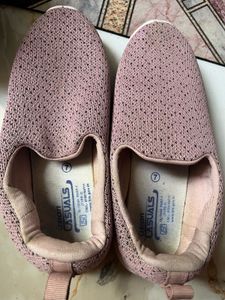 Comfy Pink Knit Slip-On Shoes