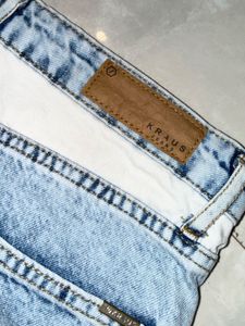 Light Wash Wide Leg Jeans with White Stripe