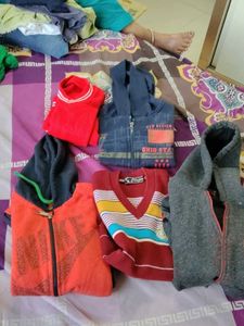 Boys Clothing Bundle - 100 per piece