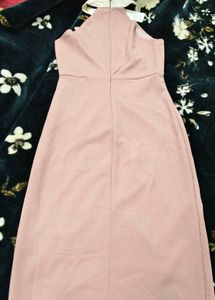 Elegant Pink Halter Neck Maxi Dress