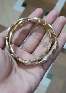 Ad Bangles