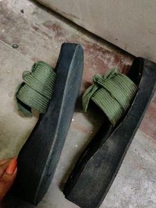 Form Flip-flops