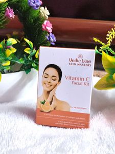 Vedic Line Vitamin C Facial Kit With Aloe Vera, Tu