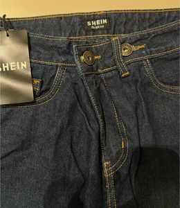 Wide Leg Jeans - Dark Wash