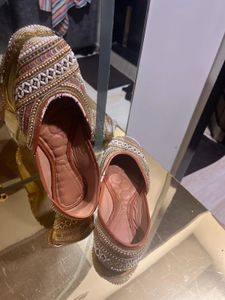 Embellished Juttis - Festive Flats