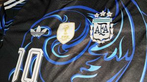 ​Adidas Argentina Messi 10 Concept Jersey