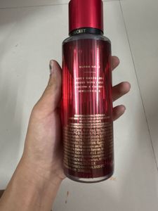 Victoria's Secret Lush Cherry Cream Fragrance Mist