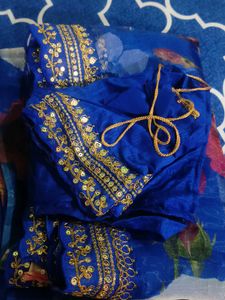 Elegant Floral &amp; Embellished Blue Saree