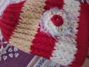 Knitted Red &amp; Beige Beanie Hat with Flower