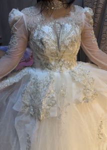 Bridal gown with Intricate Embellish🦋