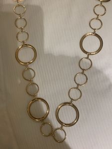 Chic Gold Circle Link Necklace