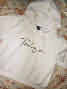 White Tokyo Graphic Hoodie🤍