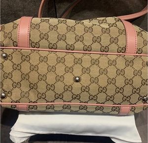 Gucci Bag (authentic)
