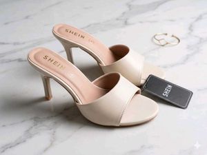 SHEIN Cream Heeled Mules