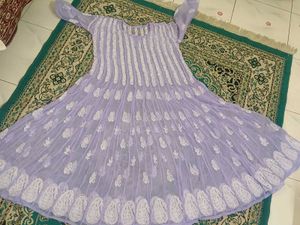 56 kali Lucknowi chikankari anarkali
