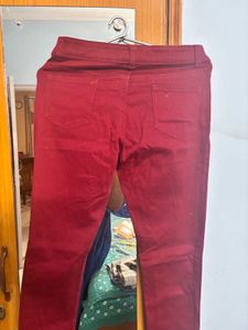 Women's Burgundy Skinny Jeans