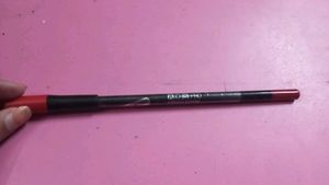 Ads Lipliner And Eye Pencil