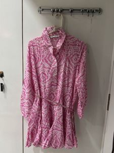Chic Pink Tie-Dye Shirt Dress