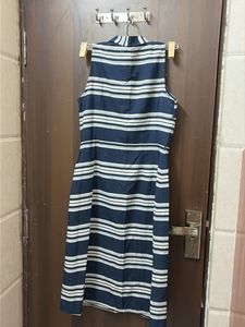 Chic Striped Sleeveless Button-Down Dress