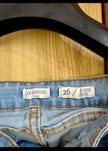 ⭐️clearance sale⭐️Coverstory pearl Ripped Jeans