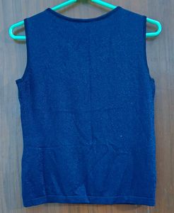 CROCODILE Navy Top