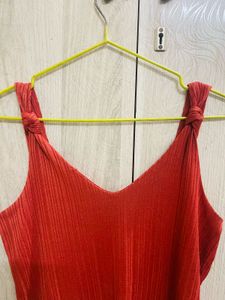 Red Sleeveless Top