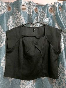 Chic Black Square Neck Cap Sleeve Top