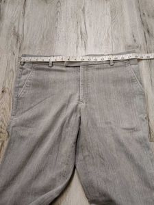 Ma5669 Sabrin jeans waist 36 inches