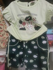 Cute Easter Bunny Graphic Tee