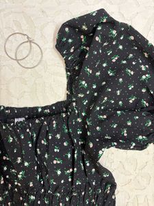 H&amp;M Floral Top | Cute | Chic