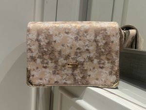 Stelatoes Sling Bag