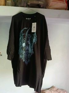 SHEIN Graphic Print T-Shirt