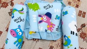 Baby Bedding Set with Pillow