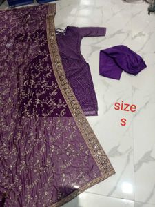 Elegant Maroon Polka Dot Kurta Set