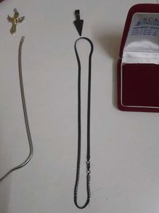 Elegant Cross Pendant Necklace Set