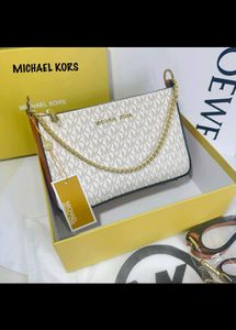 Micheal Kors Slingbags